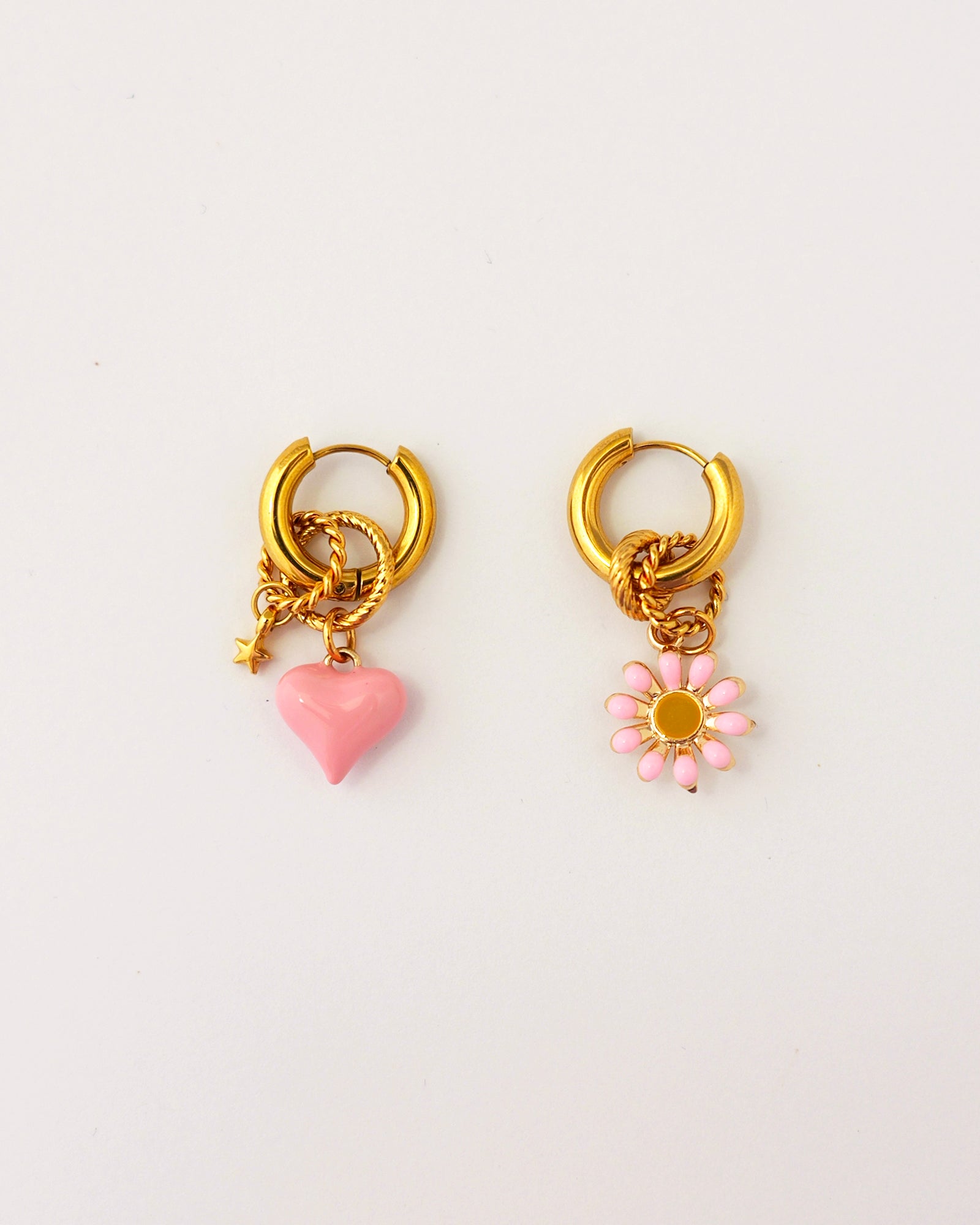boucles d'oreilles créoles love in bloom doré et rose