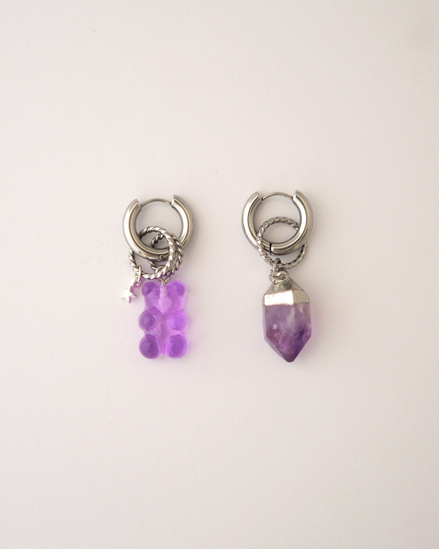 boucles d'oreilles créoles Purple Hug argent et violet