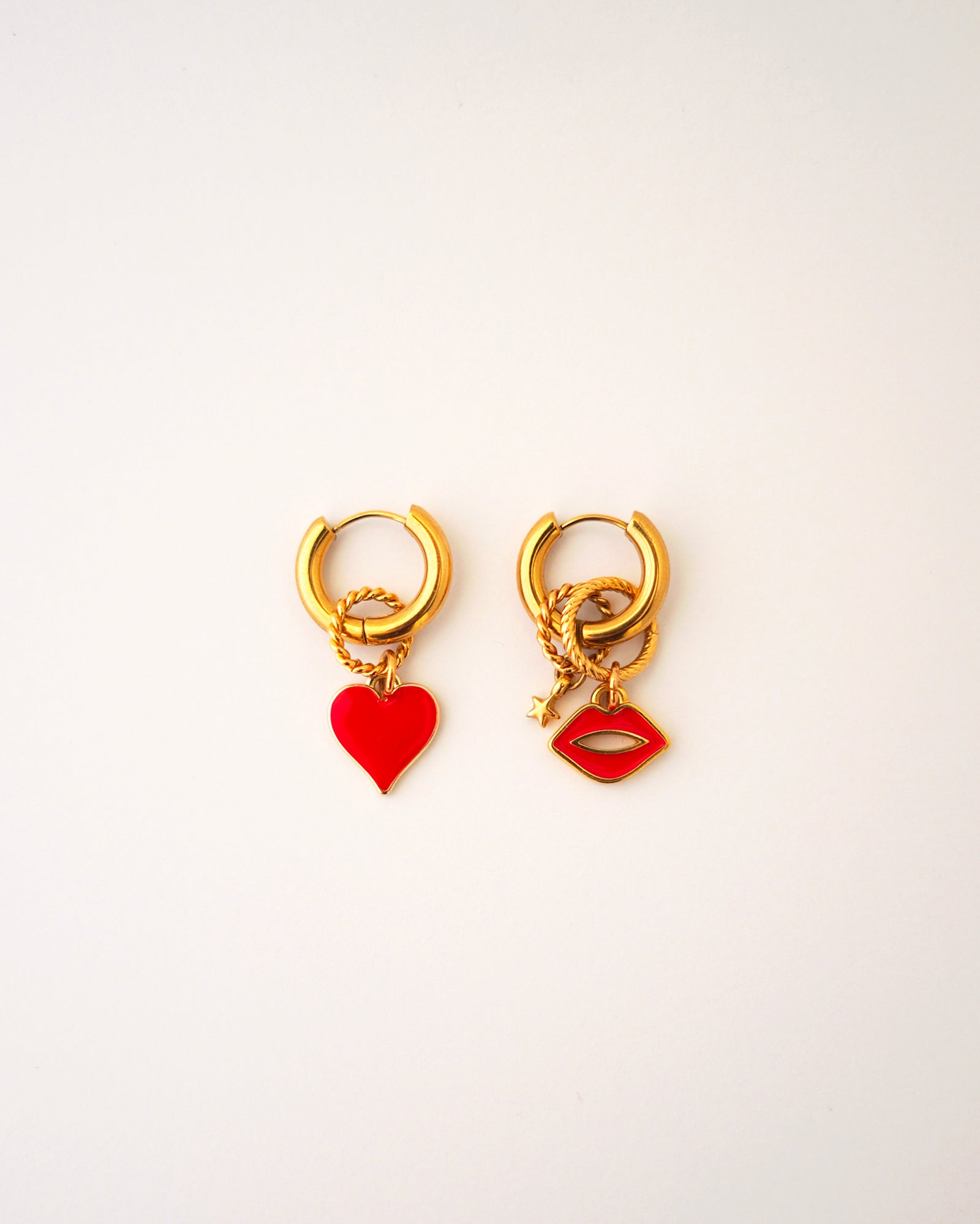 boucles d'oreilles red kiss doré rouge