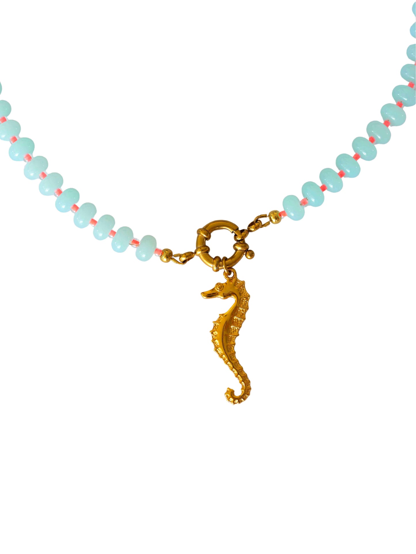 Collier perles &  pendentif hippocampe - bleu pastel