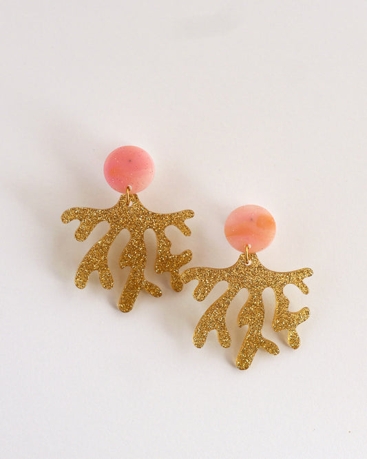 boucles d'oreilles corail doré pailleté