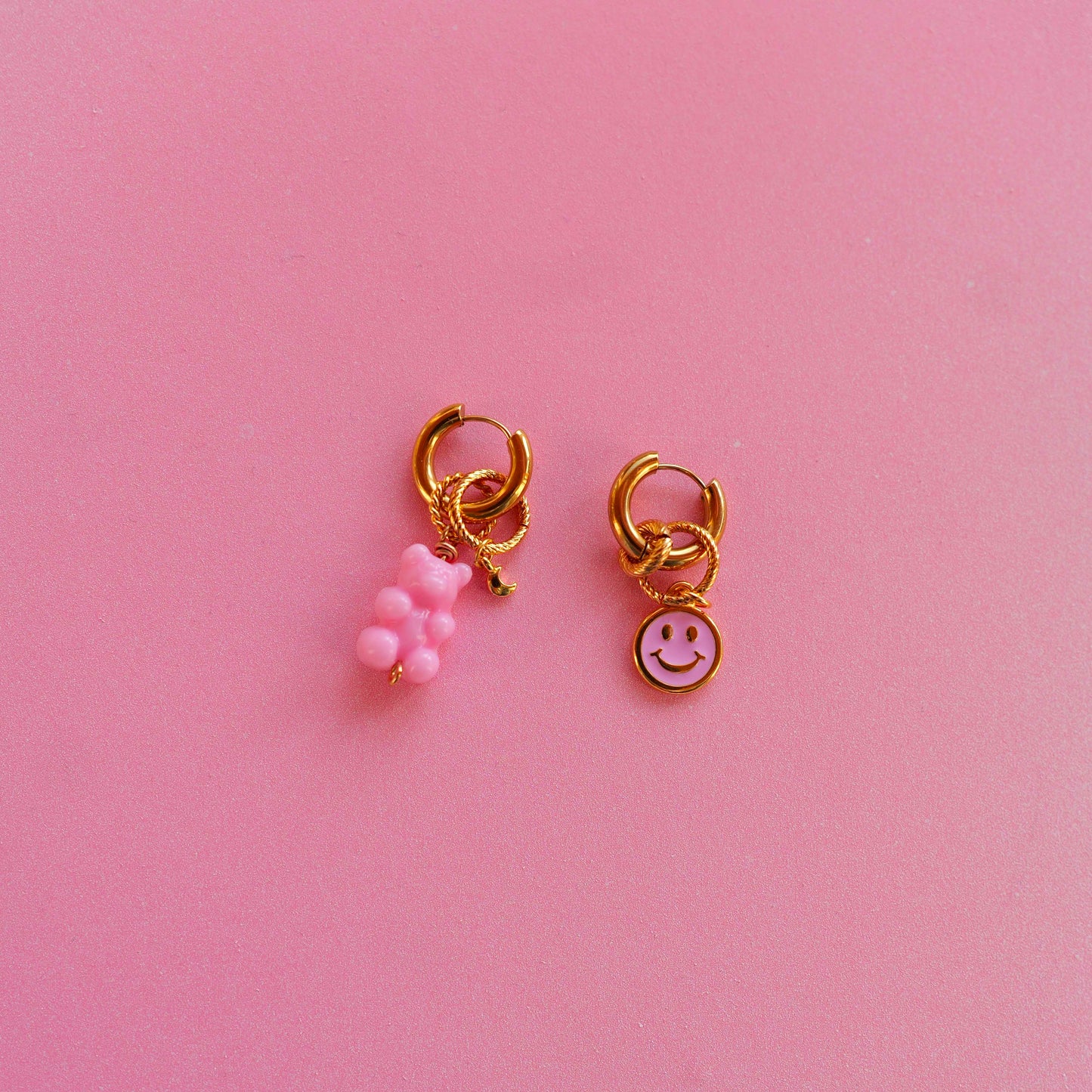 Boucles d'oreilles créoles ourson rose et smiley