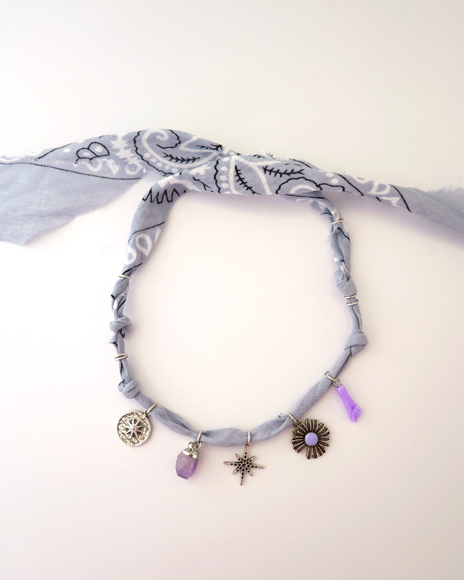 collier bandana mystic aura 1