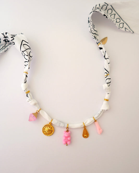collier bandana pink charm 2