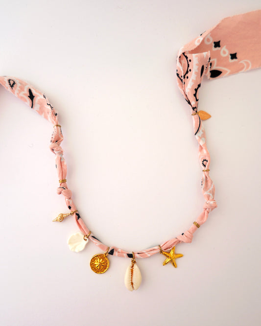 collier bandana trésors des mers rose nude 1